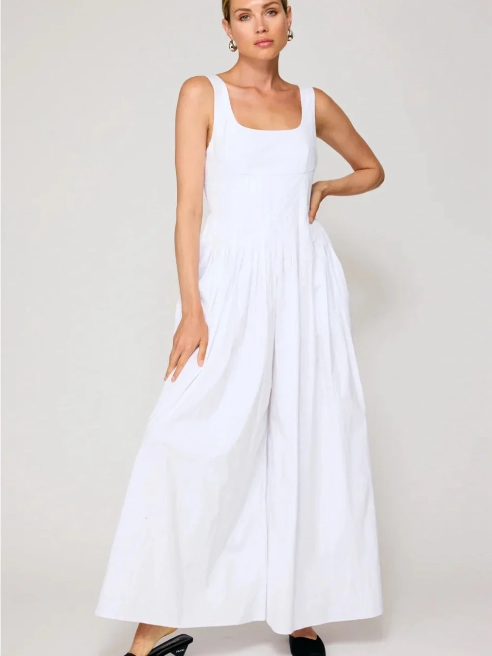 Line and Dot White Sleeveless Romper with Pintuck Bodice - XSmall - Picture 6 of 9